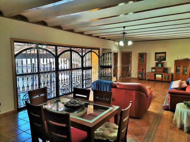 Casa-Chalet en Venta en Caudete Albacete