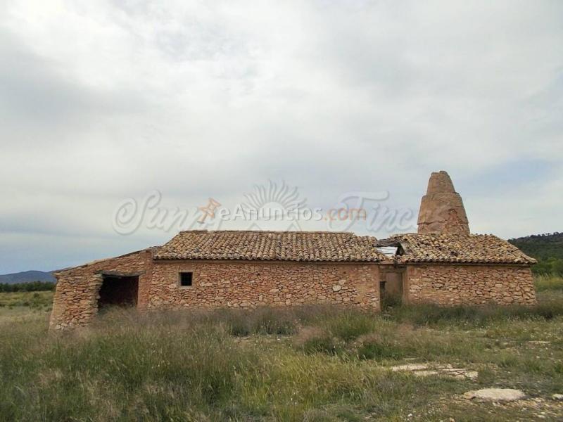 Casa de campo-Masía en Venta en Pinoso Alicante