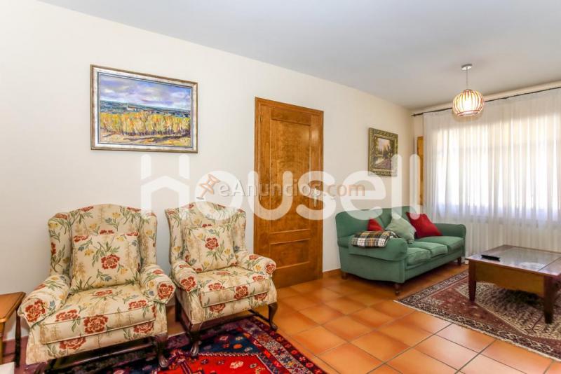 Casa en venta de 239m en Calle de la Iglesia, 40500 Riaza (Segovia)