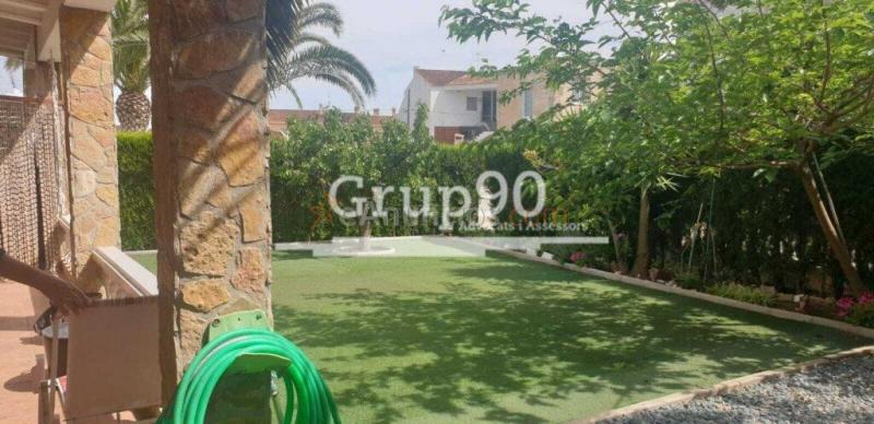 Fantástico chalet en Serramar