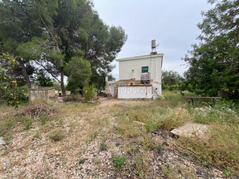 Fantástica finca en las afueras del pueblo