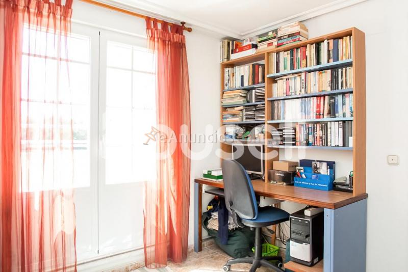 Casa en venta de 300  m Calle Huertas del Río Tormes, 37193 Cabrerizos (Salamanca)