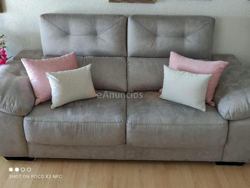 Sofa 3 plazas Pedro Ortiz