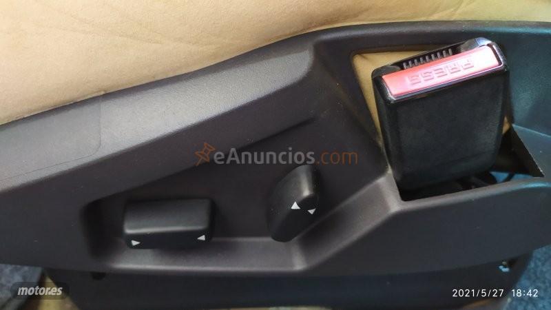 Lancia Phedra EMBLEMA de 2007 con 98.000 Km por 6.499 EUR. en Barcelona