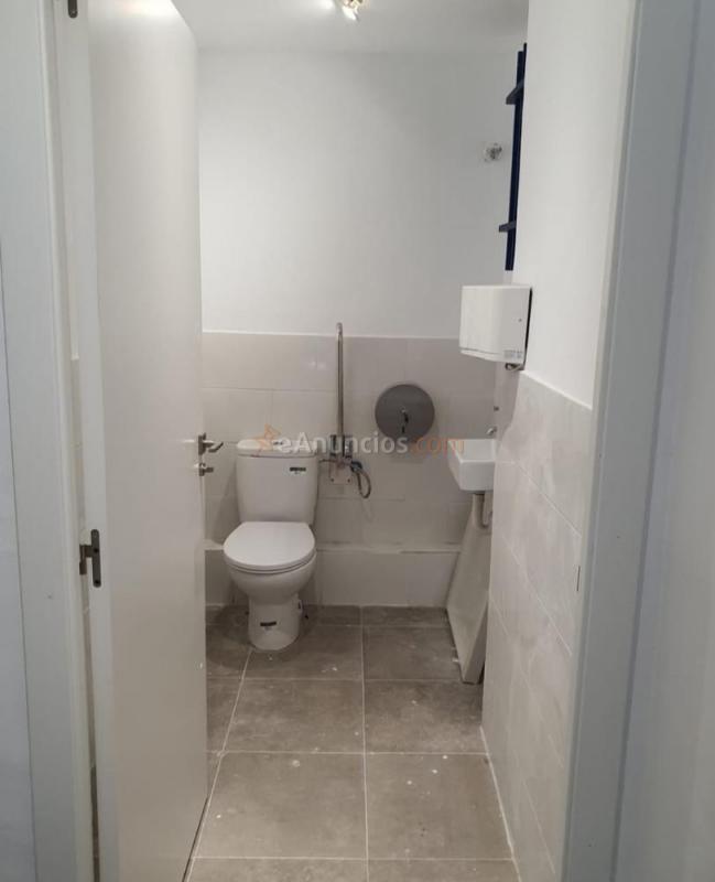 Traspaso local de ocio con sociedad