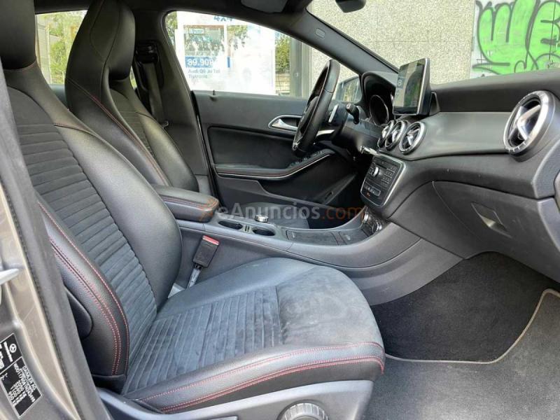 Mercedes CLA Shooting Brake 220d AMG Line 