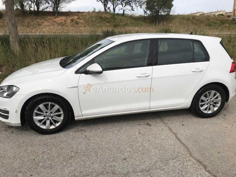 Volkswagen Golf 1.6 BLUEMOTION 