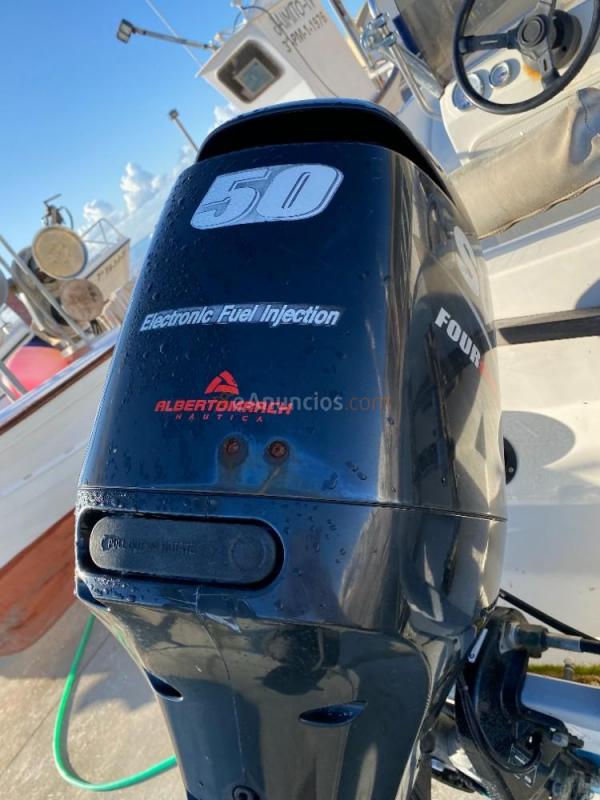 Mecanico y mantenimiento de enbarcaciones