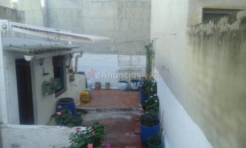 vendo casa de 120m2  y terraza de 60m2