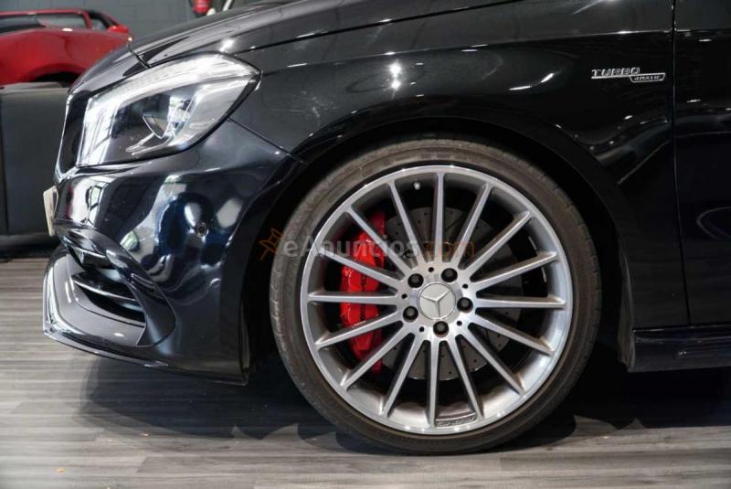 Mercedes Clase A 45 AMG 4MATIC 