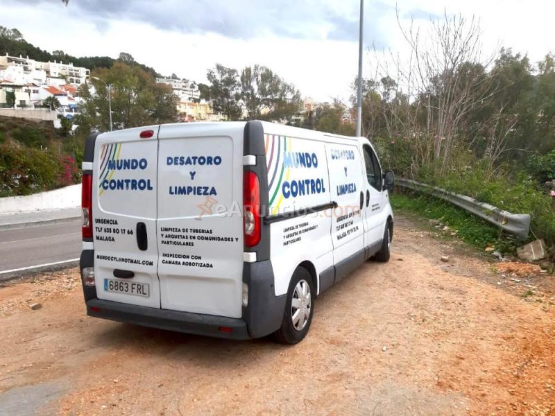 Desatoros y fontanería