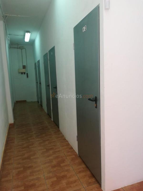 Alquiler de amplios trasteros
