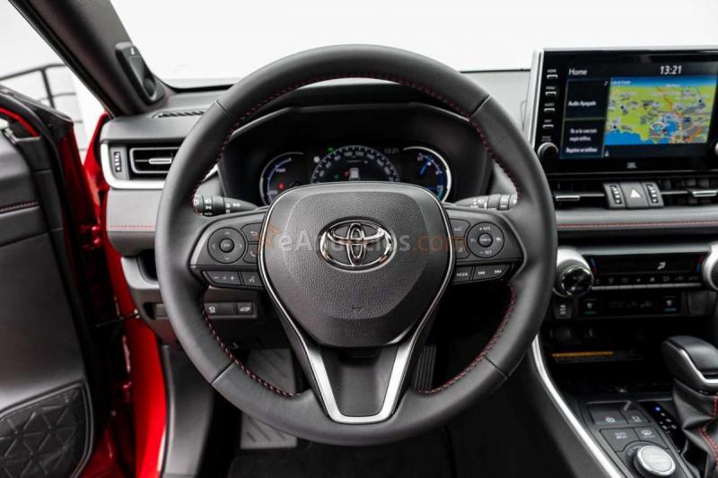 Toyota Rav4 PLUG-IN STYLE PLUS 