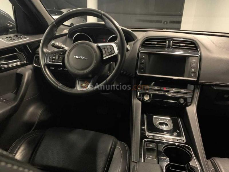 Jaguar F-pace Diesel 2.0i4d R-sport Aut. Awd 180