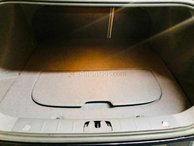 Volvo S40 2.4 Momentum 140cv. Impecable  