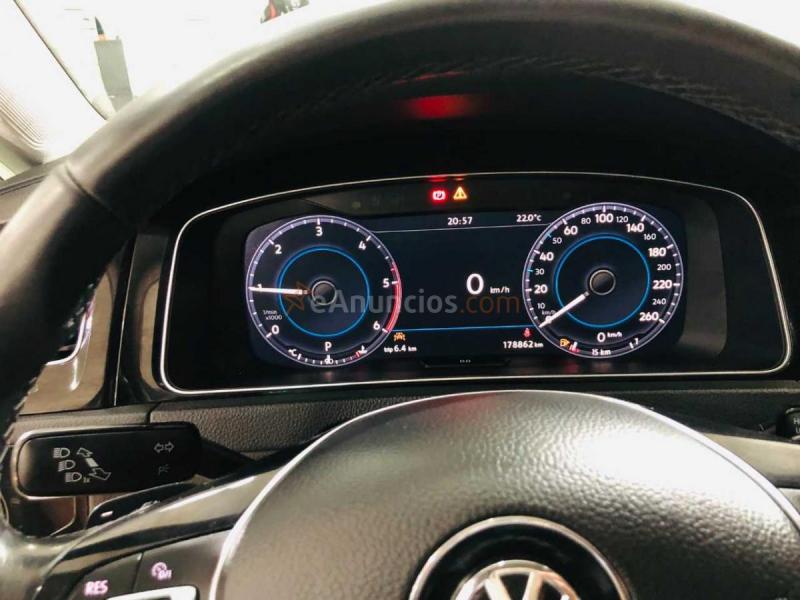 Volkswagen Golf 2.0 TDI SPORT DSG 