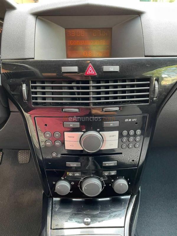 Opel Astra GTC 111 Aniversario 