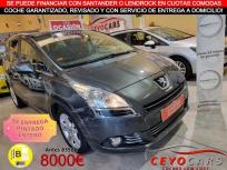 Peugeot 5008 1.6HDI FAP STYLE 115 7PL. de 2013 con 152.522 Km por 8.000 EUR. en Madrid