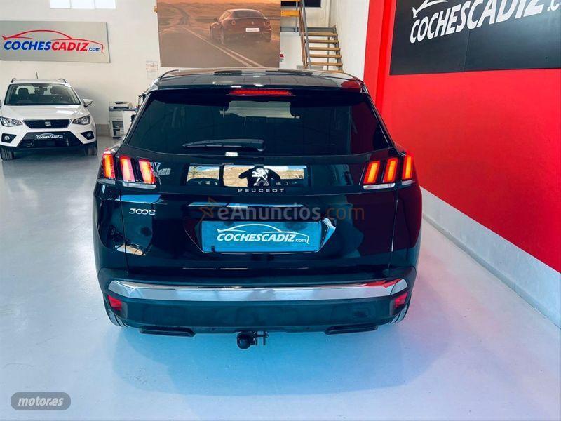 Peugeot 3008 1.6BLUEHDI 88KW 120CV ACTIVE SS de 2017 con 135.000 Km por 16.900 EUR. en Cadiz