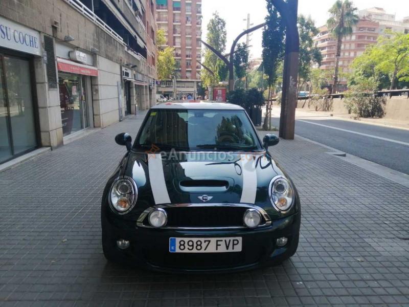 MINI Cooper S -- 