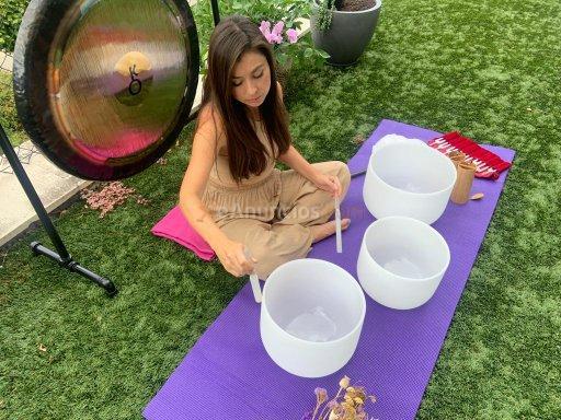 Yoga y baños de sonido Lunayogasound