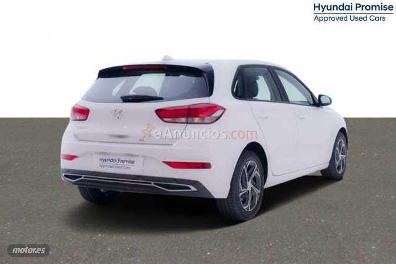 Hyundai i30 5P TGDI 1.0 120CV KLASS de 2021 con 10 Km por 20.500 EUR. en Huesca