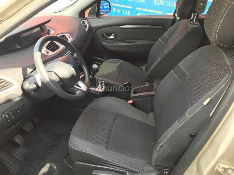 Renault Grand Scénic Dynamique 