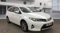 Toyota Auris TOURING SPORTS HYBRID ACTIVE de 2010 con 153.353 Km por 12.500 EUR. en Madrid