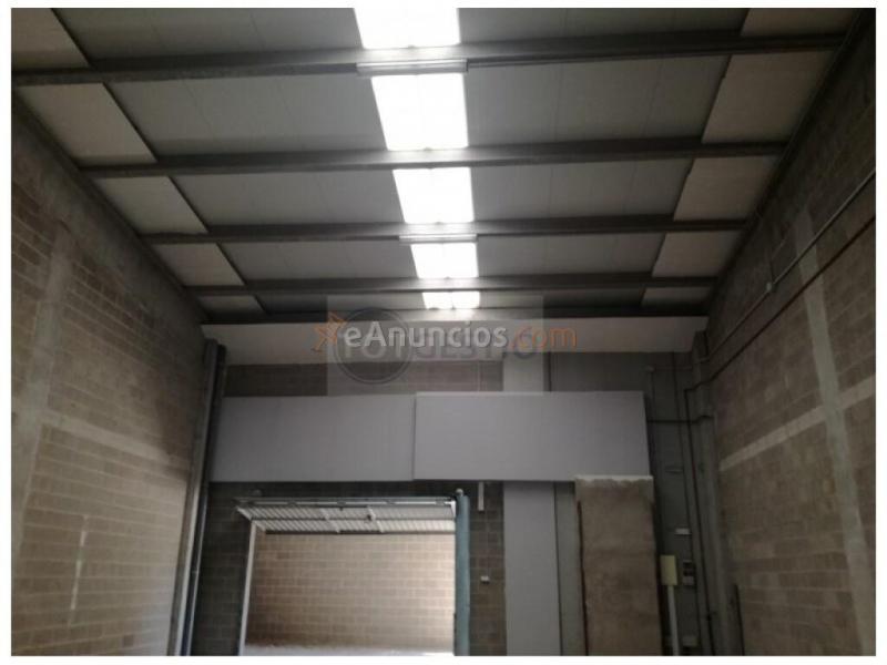 Nave industrial en Alquiler en Santa Coloma De Farners Girona Ref: LLOGNAU-9045 STA COLOMA