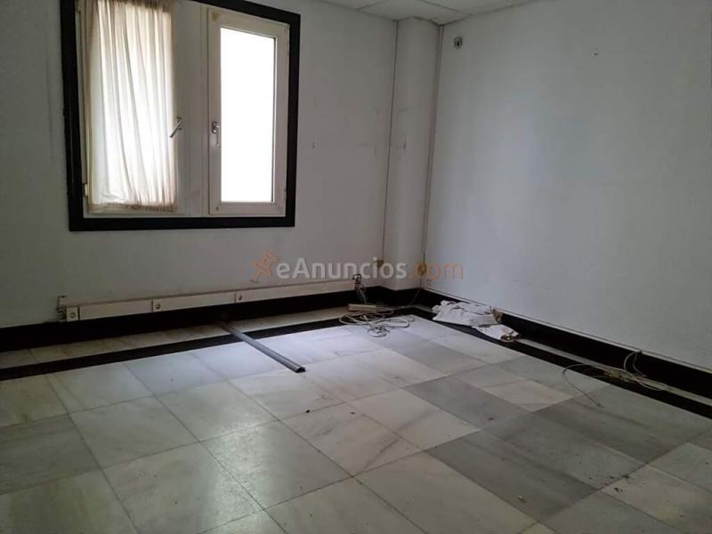 Las oficinas más céntricas de Santander