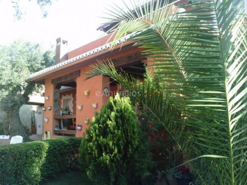 Casa  Chalet en venta en Gójar de 675 m2