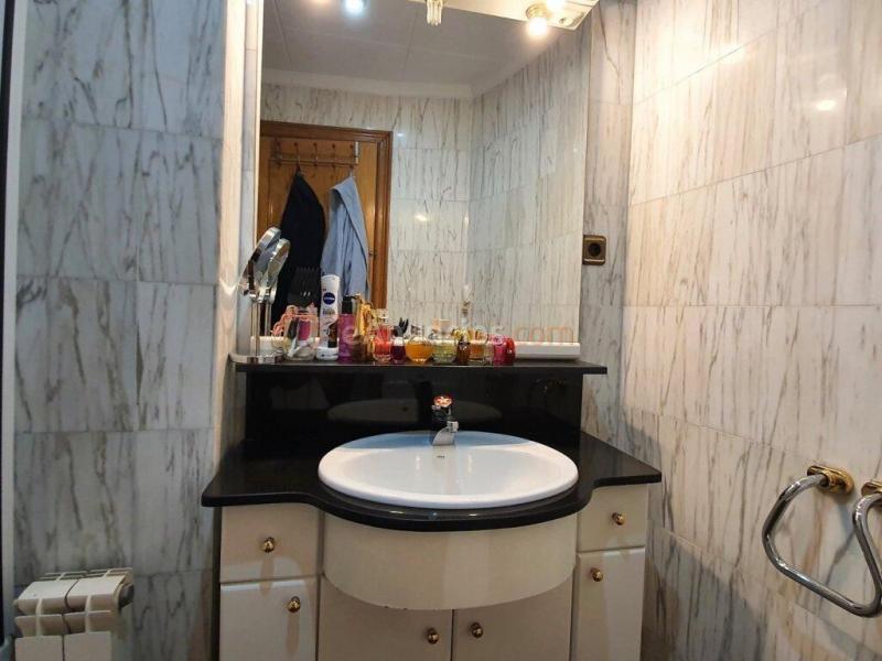 PISO CON GRAN TERRAZA, AMPLIO GARAJE Y LOCAL EN SANT VICEN DE CASTELLET.