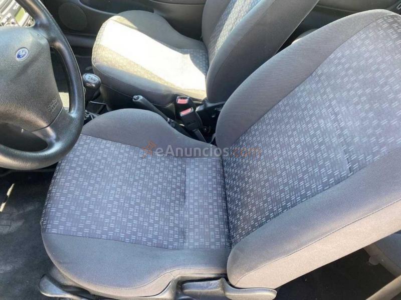 Ford Fiesta 1.3 I 60 CV 1 AÑO DE GARANTIA