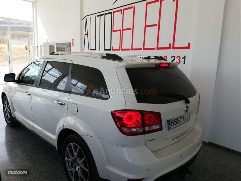 Fiat Freemont Lounge AWD 2.0 16v 170cv Diesel auto. de 2012 con 165.000 Km por 9.500 EUR. en Murcia