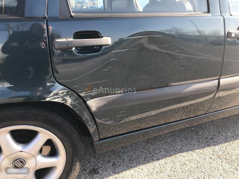 Volvo 850 GLT SW de 1994 con 118.000 Km por 4.000 EUR. en Madrid