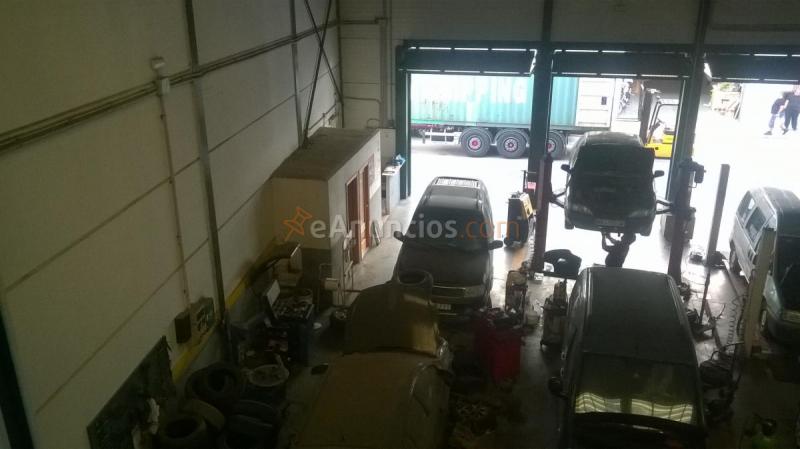 Venta de nave industrial equipada para taller