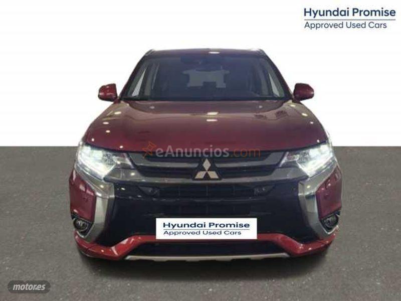 Mitsubishi Outlander Outlander PHEV Motion 4WD de 2018 con 43.000 Km por 27.990 EUR. en Madrid