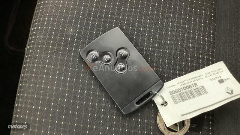 Renault Scenic 1.5DCI DYNAMIQUE 105 de 2009 con 117.304 Km por 6.800 EUR. en Madrid