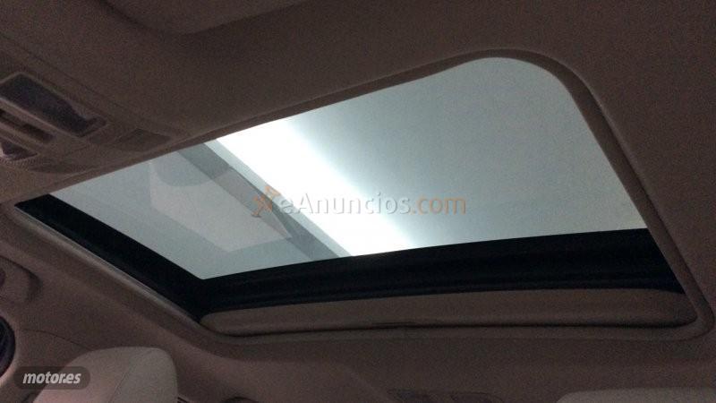 Mazda Mazda5 W. 2.2DE LUX.+PREM.BLACK+TRAVEL+SR(NAVI)AUT. 129KW de 2016 con 221.398 Km por 13.000 EUR. en Madrid