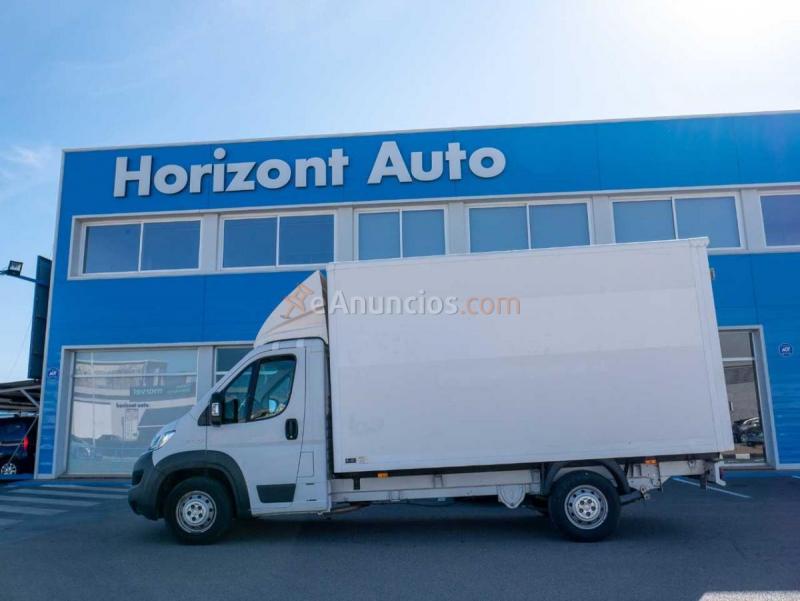 Fiat Ducato Maxi 2.0HDi 130cv Camión caja cerrada 