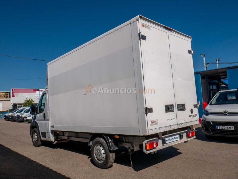 Fiat Ducato Maxi 2.0HDi 130cv Camión caja cerrada 