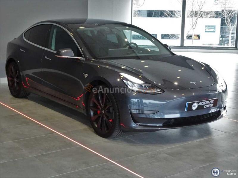 Tesla Model 3 Long Range Performance 