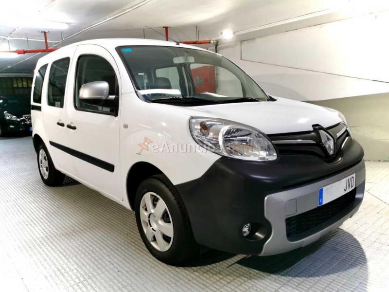 Renault Kangoo combi 1.5 dCi Emotion 90cv. Impecable Etiqueta verde. 