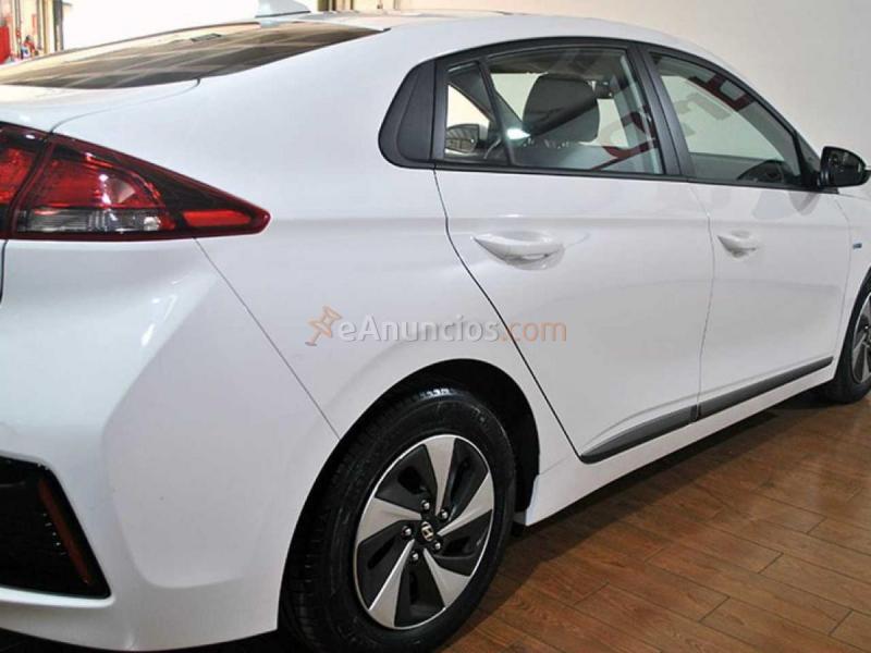 Hyundai IONIQ 1.6 GDI PHEV Tecno DCT