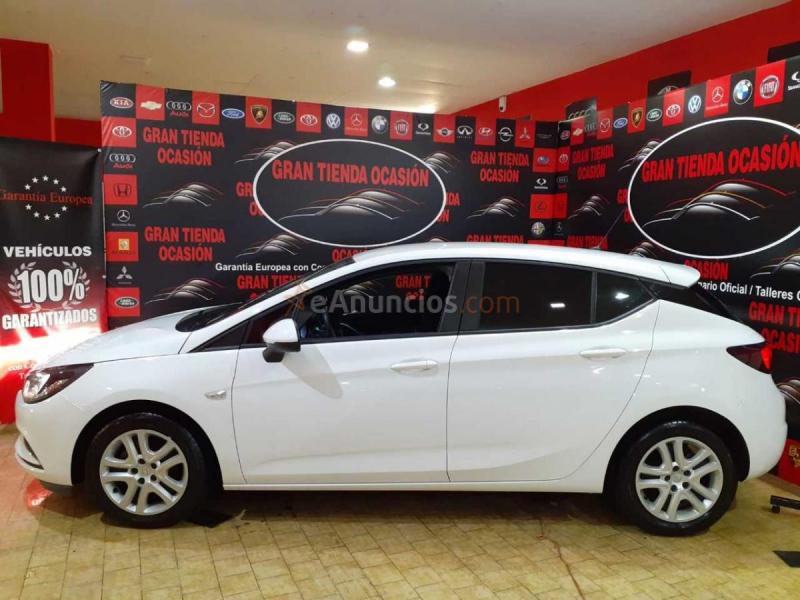 Opel Astra 1.6CDTI BUSINESS+ 110CV 