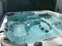 Jacuzzi Artesian Dove Canyon