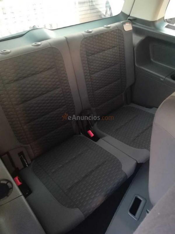 Volkswagen Touran 1.9Tdi  105cv (PegatinaB) 