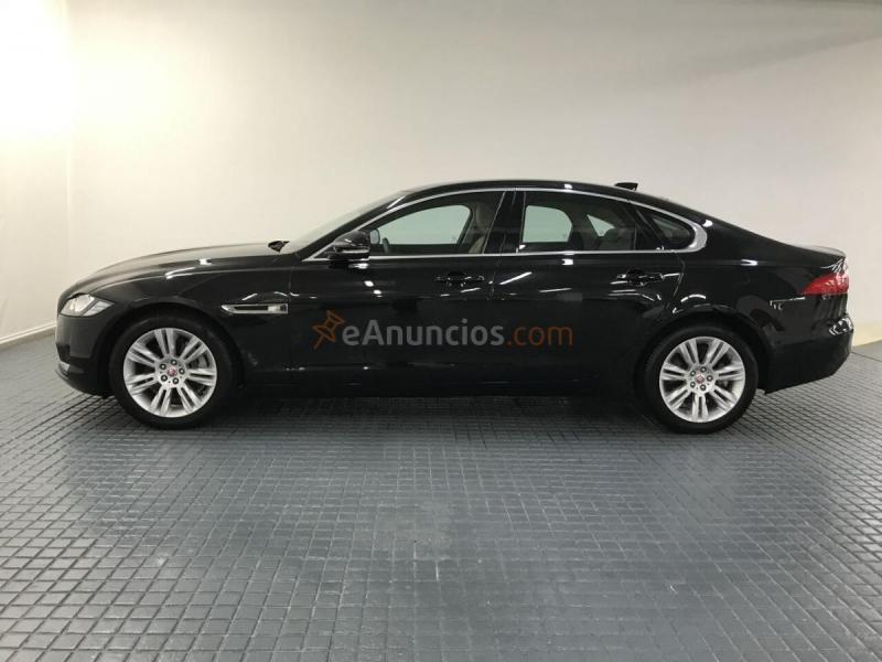 Jaguar XF 2.0D I4 132KW PRESTIGE AUTO 180 4P