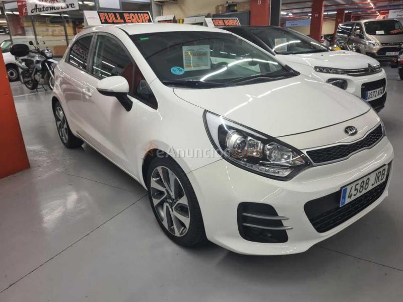 Kia Rio EMOTION GASOLINA 84 cv 