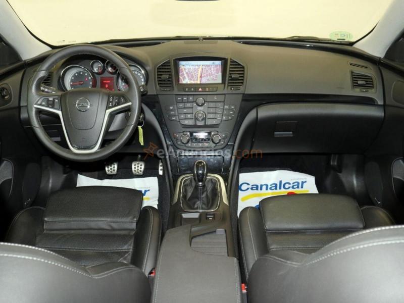 Opel Insignia  2.0 Turbo Sport 4x4 220 CV 